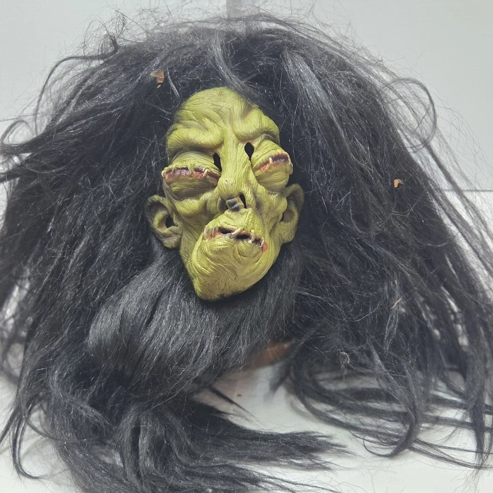 2003 Paper Magic Group Shrunken Head Voodoo Mask Vintage Halloween Latex...
